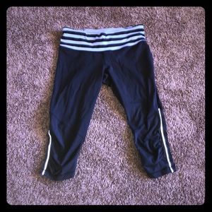 LULULEMON Women’s Yoga Pants